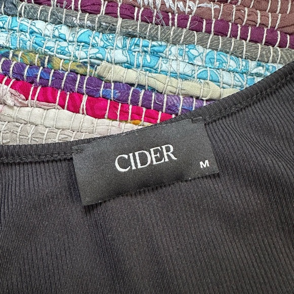 Cider Black Ribbed Top - Picture 4 of 4